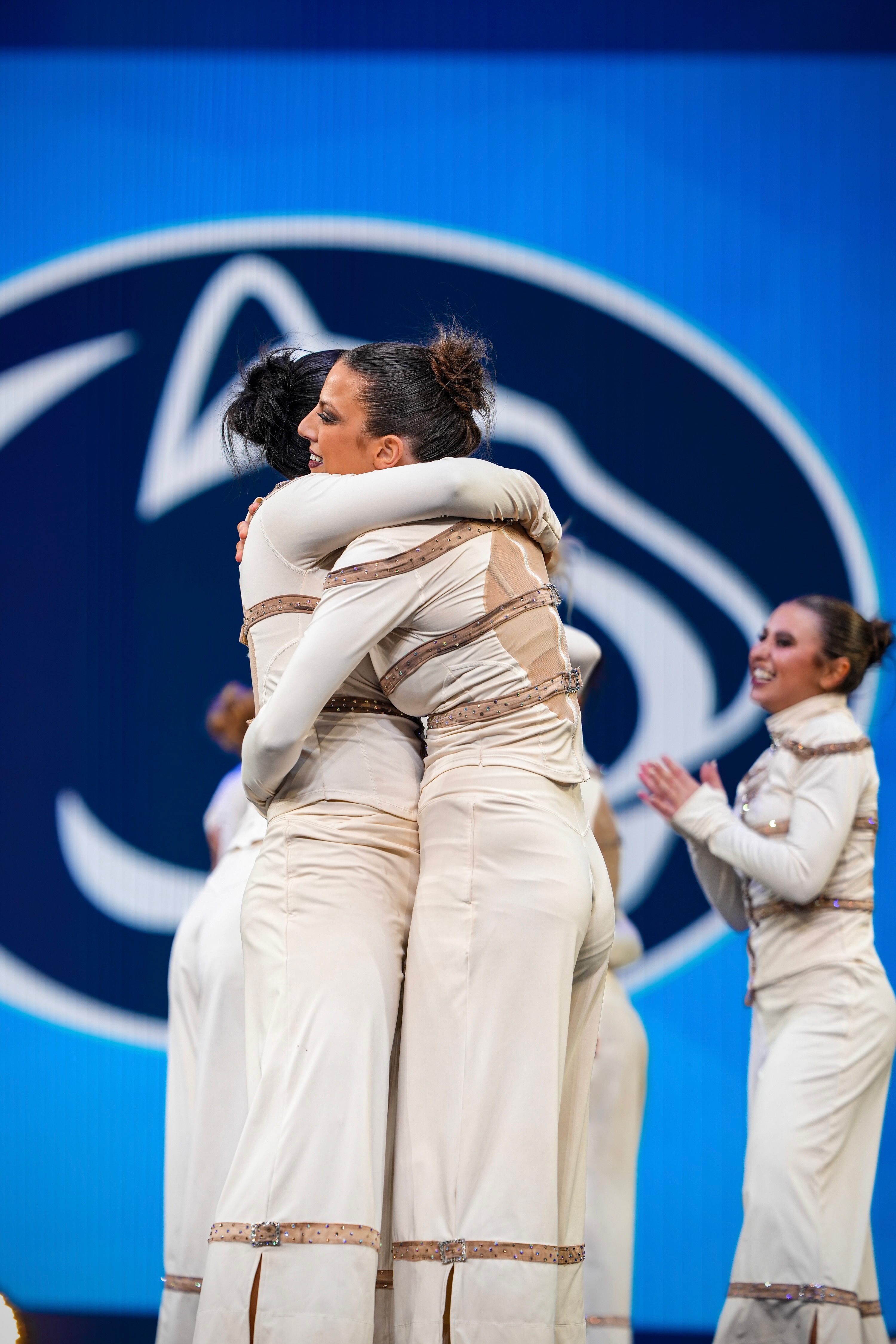 Ask a Dance/Cheerleading Expert - Karis Cho 1